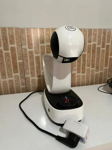 Cafeteira Branca Nescafé Dolce Gusto Infinissima