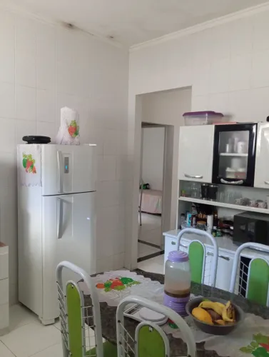 Vendo casa no santa Monica 1. Primeira rua. 