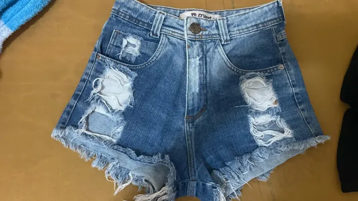 Short jeans
