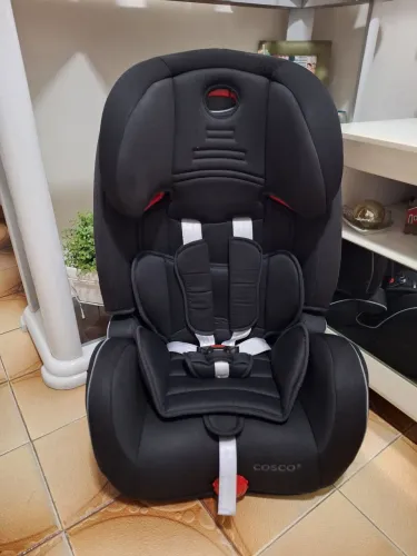 Cadeirinha de carro Cosco Evolve de 09 à 36kg e vira Boosther Reclinável e Confortável Top
