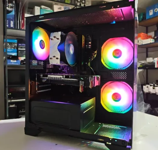 Pc gamer Ryzen 5 5500, RTX 3050 6GB, 16GB ram DDR4, gabinete aquário, parcelo no cartão 