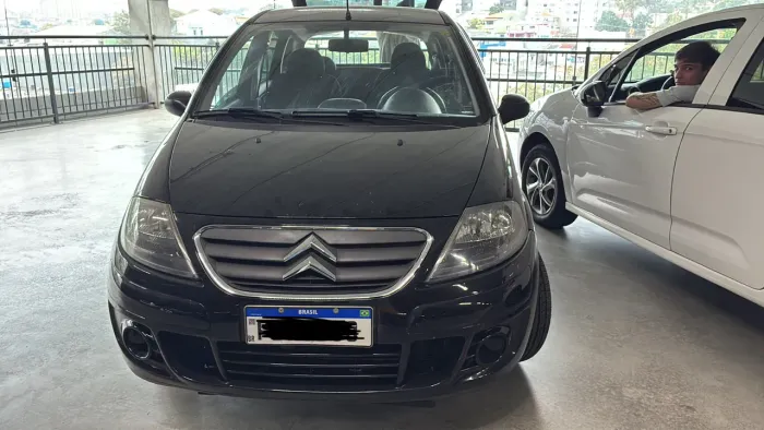 Citroen C3 GLX 1.4/ GLX Sonora 1.4 Flex 8V 5P 2012