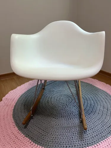 Cadeira de amamentação e decoração