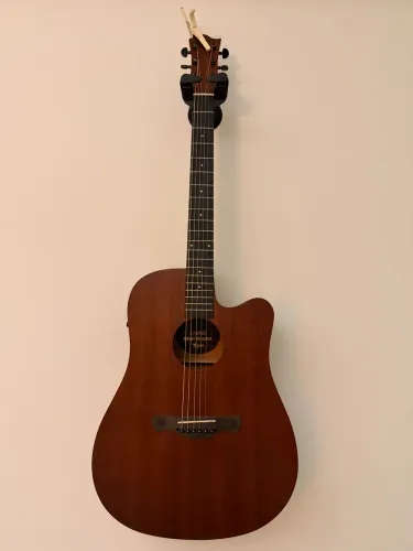Violão tagima