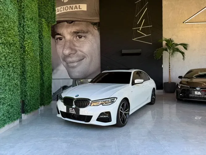 BMW 320I A 2.0 TB M Sport Activeflex 16V 4P 2022