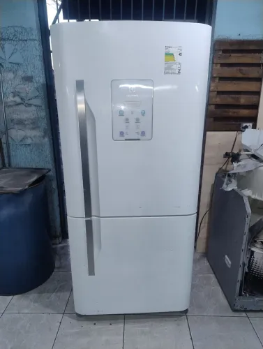 Geladeira Electrolux DB83 110 volts 598 litros
