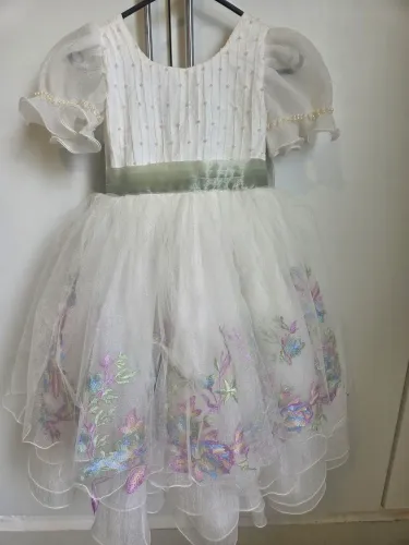Vestido Infantil de Festa / Daminha (Off-White com Pérolas e Bordado) - Impecável