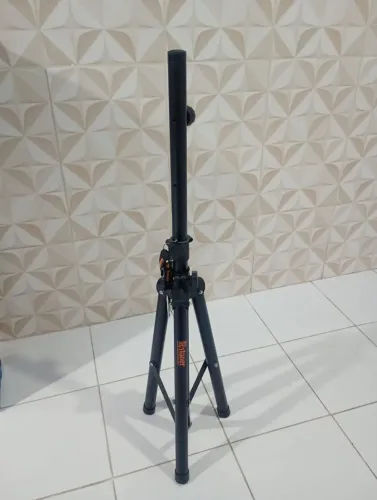 Tripé
