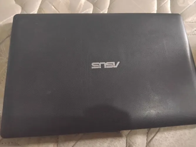 ASUS VivoBook X200MA