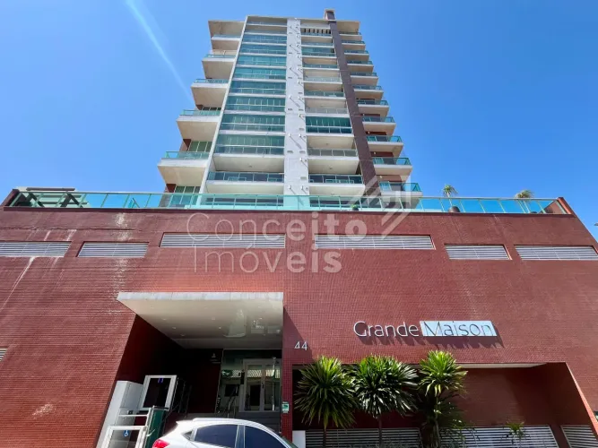 Edifício Grande Maison - Oficinas - Apartamento Mobiliado