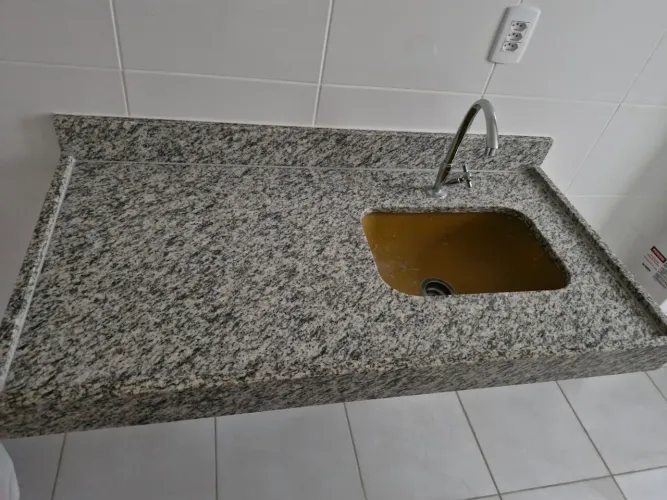 Bancada de marmore em granito