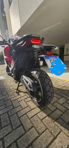 X ADV IMPECAVEL. Controle tração 