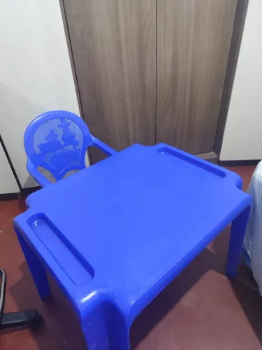 Conjunto Mesa Infantil com Cadeira de Plástico Azul