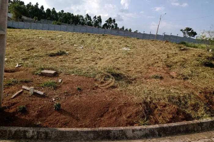 Terreno à venda no Condomínio Eco Curitibanos Bragança Paulista | 1.081 m²