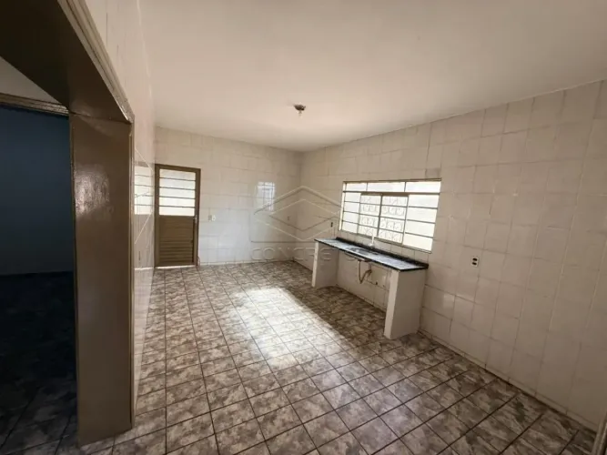Casa Padrão em Lençóis Paulista