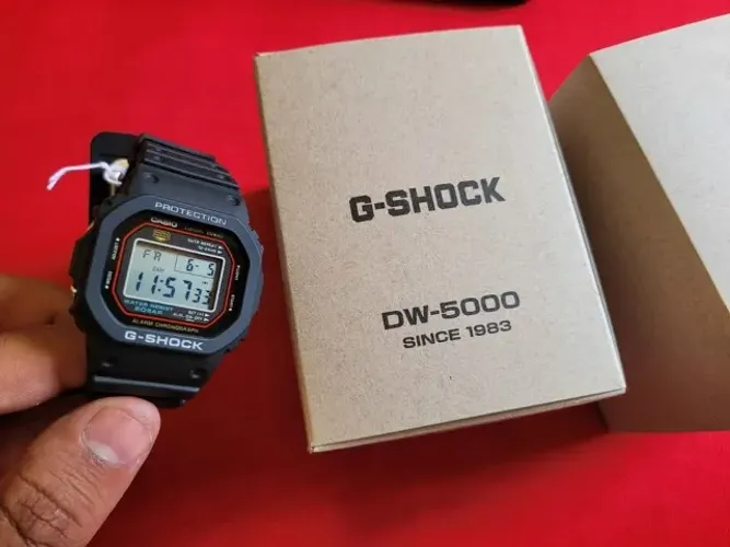 Relógio Casio G-Shock DW-5000R (Leia a descrição)