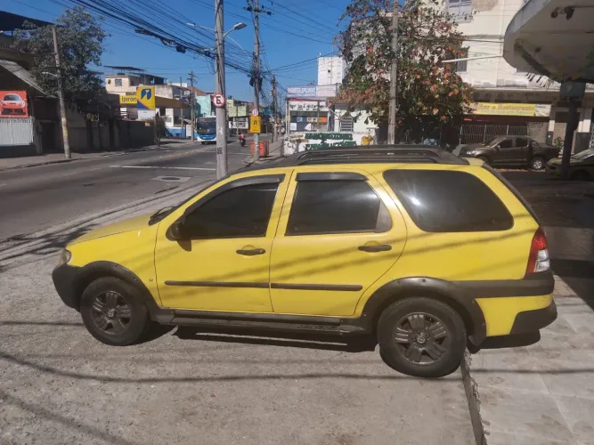 Fiat Palio Week. Adv/adv Tryon 1.8 MPI Flex 2005