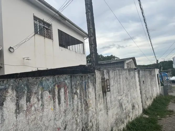 OPORTUNIDADE! CASA EM CAMARAGIBE: PARA COMERCIO OU MORADIA!!