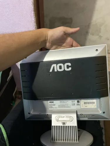 Monitor soc 15 polegadas 60hz