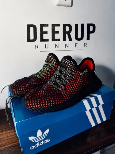 TÊNIS ADIDAS DEERUP RUNNER ORIGINAL 