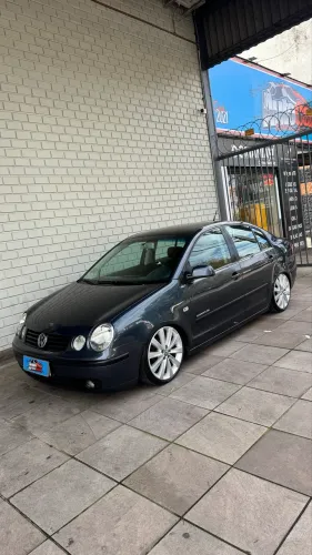 Volkswagen Polo Sedan 1.6 MI 101cv 8V 4P 2004