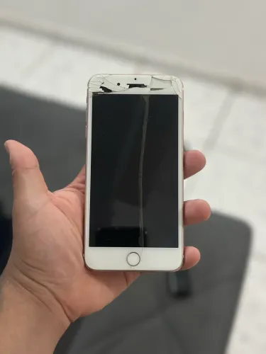 IPHONE 7 PLUS- 256 GB (tela quebrada)