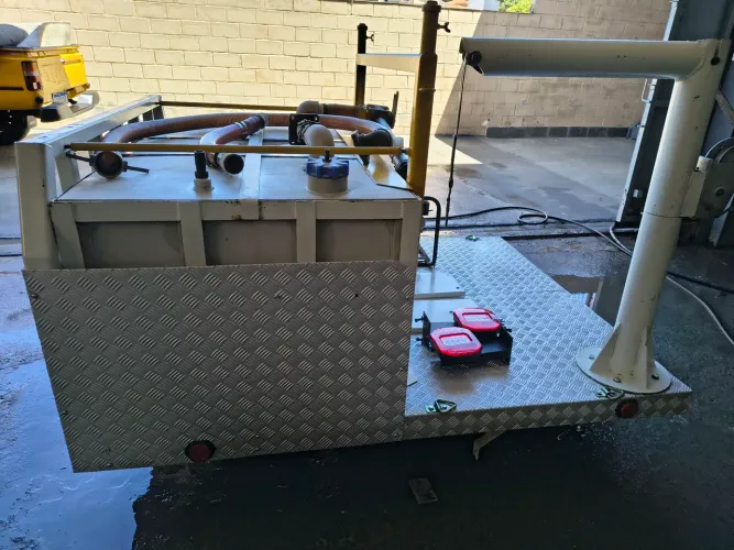 Caçamba S10 - Base com Equipamento Aeroportuário 