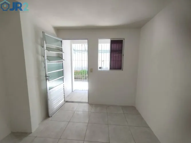 CASA EM CANDEIAS PRONTA PARA MORAR