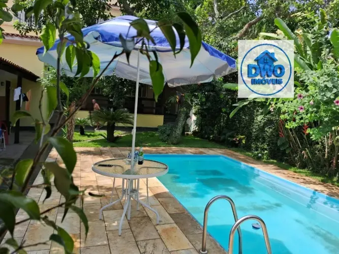 Imóvel para venda possui 400 metros quadrados com 6 quartos em Tanque - Rio de Janeiro - R