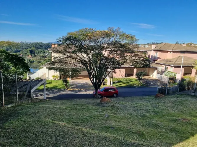 TERRENO SANTA HELENA3 de 572m2 ACLIVE