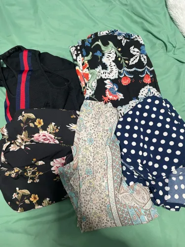 Kit com macacão e vestido