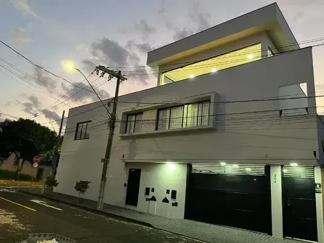 Imóvel multifuncional, ideal pra que busca integrar trabalho com moradia e lazer, no Nova