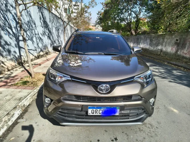 Toyota RAV4 2.0 Top 4X2 16V Aut. 2018