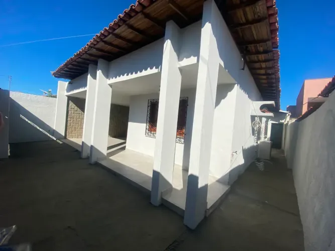 Imóvel para aluguel possui 180 metros quadrados com 3 quartos em Saci - Teresina - PI