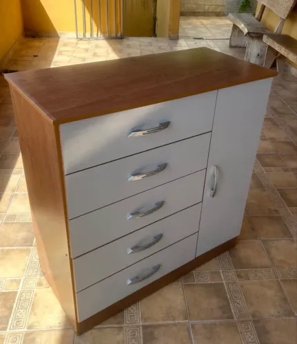 Cômodas com sapateira nova de fábrica