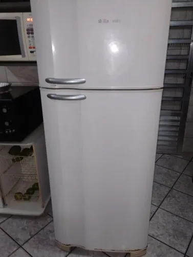 Geladeira duplex Electrolux DC 46 - Excelente - 440 litros - 127 volts - R$ 900,00