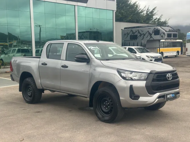 Toyota Hilux CD 4X4 2.8 Diesel Mec. 2021