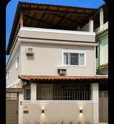 Grade de proteção em ferro com lanças