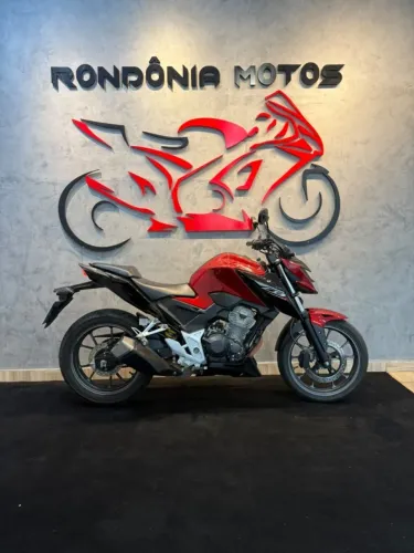 Honda CB 300f Twister Flex 2025
