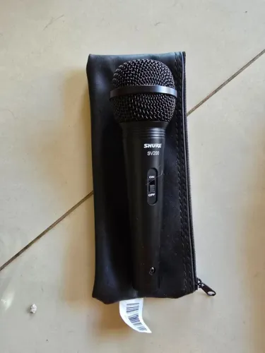 Microfone Shure SV200 (+ Cabo XLR Longo + Bag)