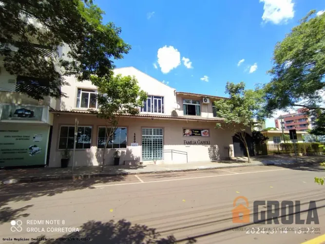 Residencial e Comercial para Venda em Campo Mourão, Centro, 3 dormitórios, 1 suíte, 2 banh