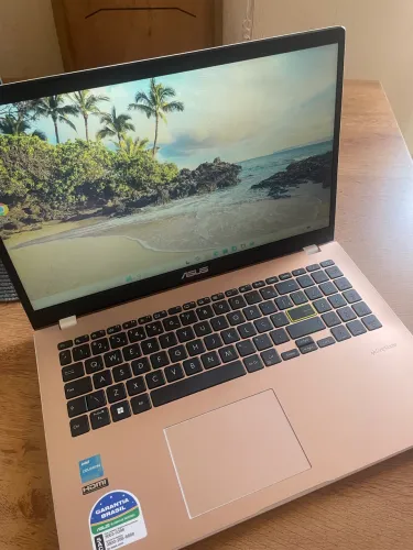 Vendo notebook , todo ok