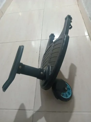 Suporte de carrinho de bebê pra levar o irmao junto