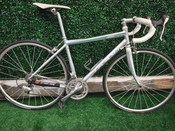 Bike Felt tamanho 48 x51 em ótimo estado ...garfo carbono 