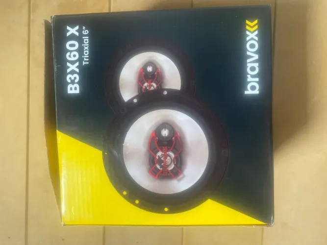 Vende se Caixa de som Bravox