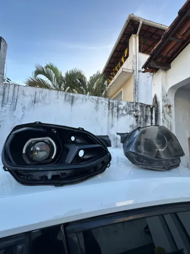 Faróis com projetor vw up TsI 