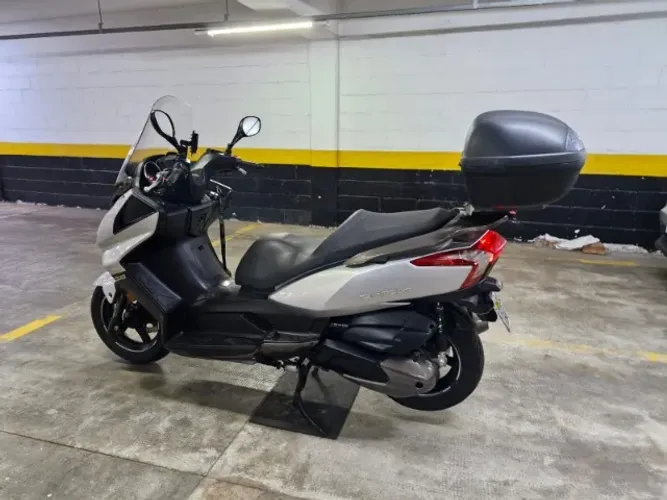 Kimco Downtown 300i 2020