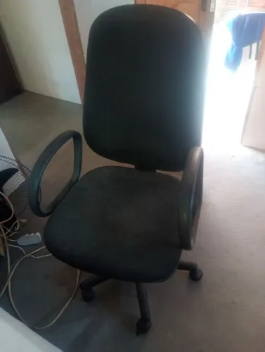 Vender uma cadeira de escritório
