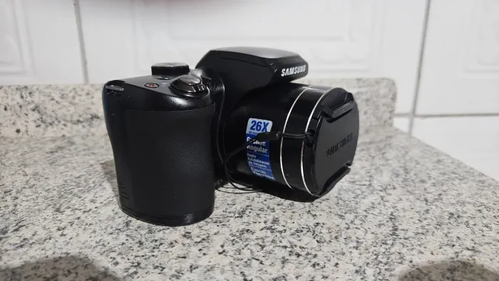Câmera Samsung WB100