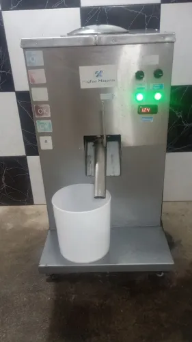 Vendo mini fábrica de sorvetes